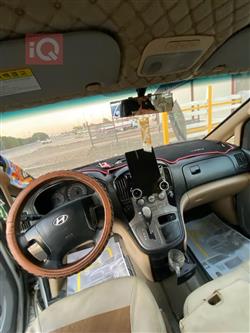 Hyundai H-1
